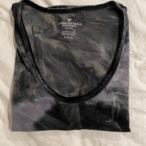 American Eagle Velvet top - Picture 2 of 2